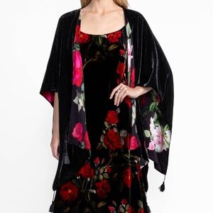 *NWT* Johnny Was Jade Kyria Velvet Cape